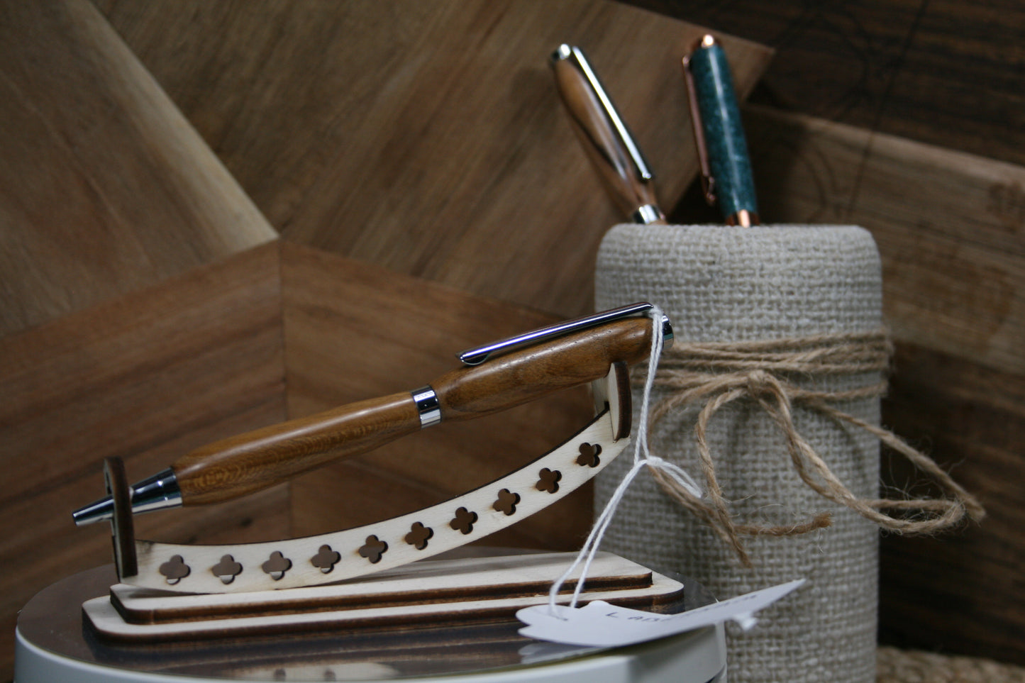 Slimline Laburnam Ballpoint Pen – Naturally Expressive. Effortlessly Refined.